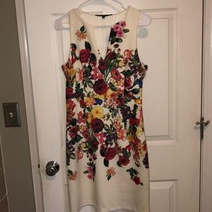 Stunning dress!